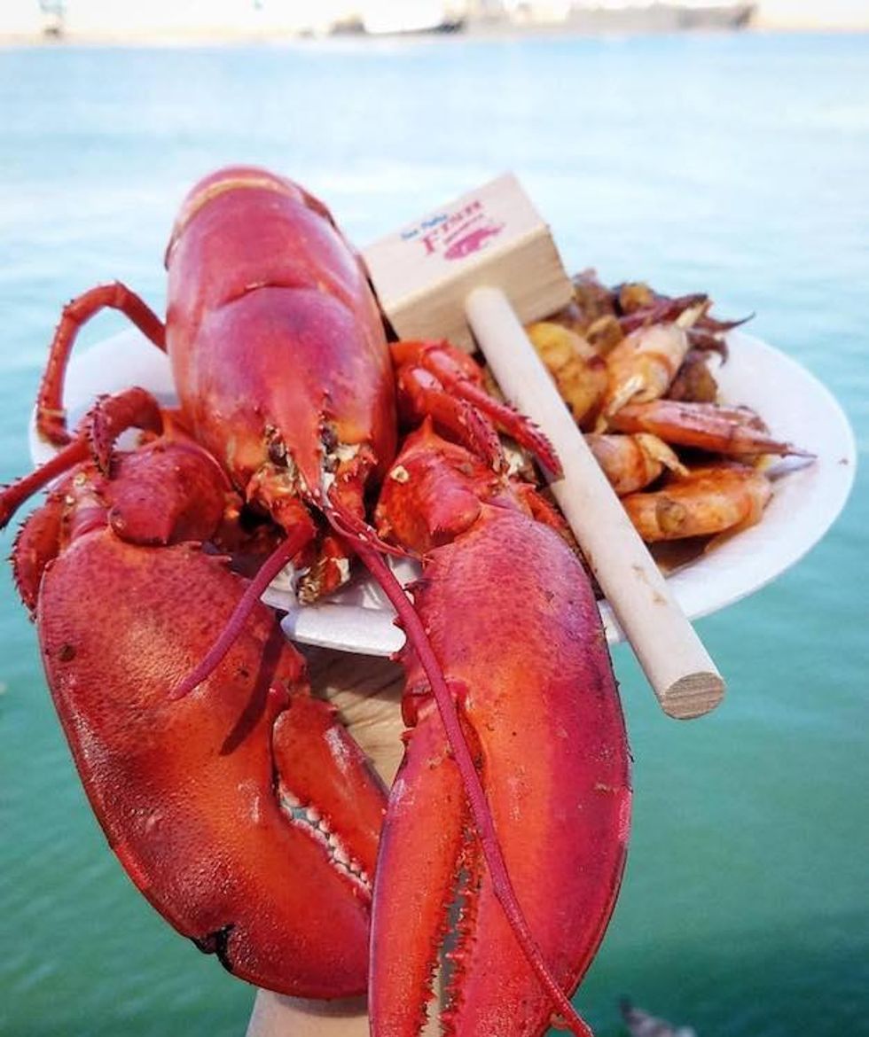 5. San Pedro Fish Market & Restaurant, San Pedro