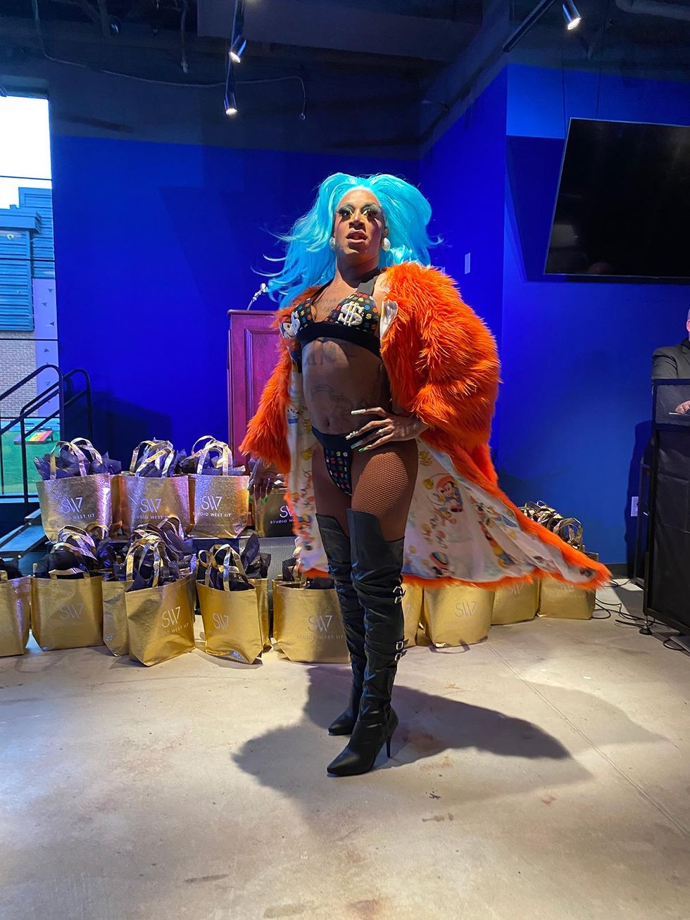 55 Pics From Cleveland's New Studio West 117