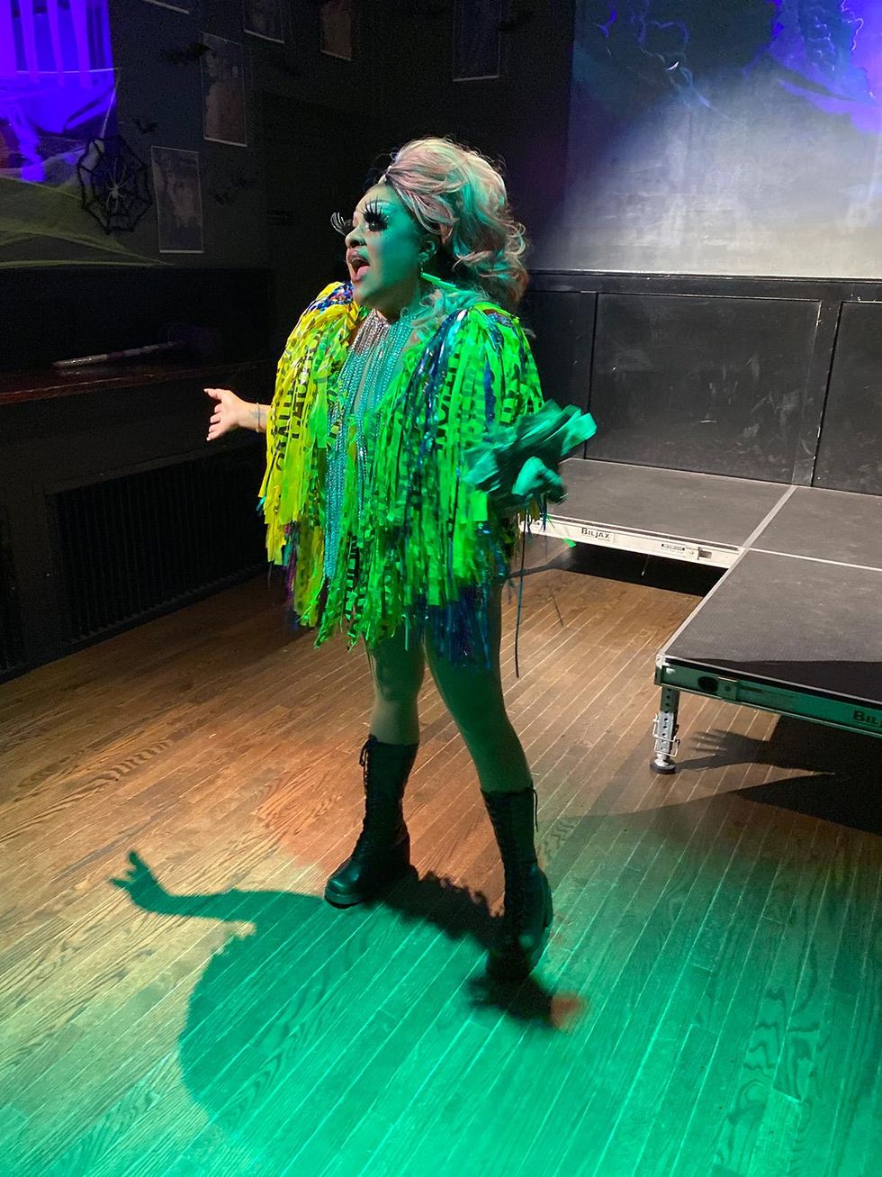 55 Pics From Cleveland's New Studio West 117