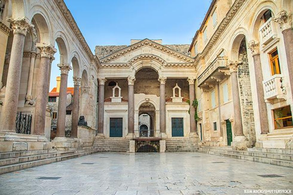 8 Pics of One of Europe\u2019s Most Popular Destinations