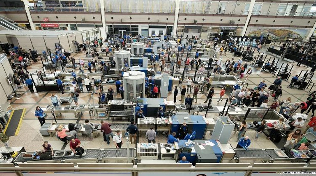 Airport travelers on memorial day 2022