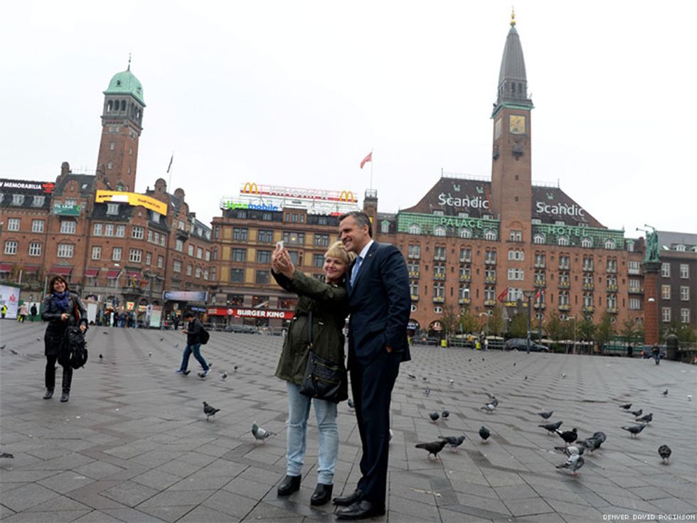 Ambassador Rufus Gifford 