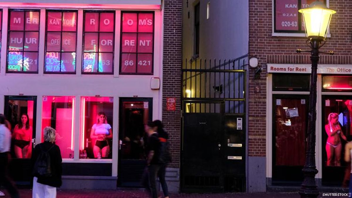 Amsterdam Redlight District to Close