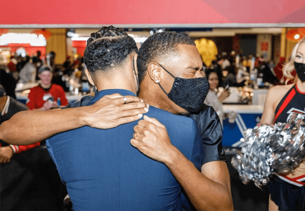 Atlanta Falcons Cheerleader Receives Surprise Wedding Proposal. Spoiler Alert: He Said yes!