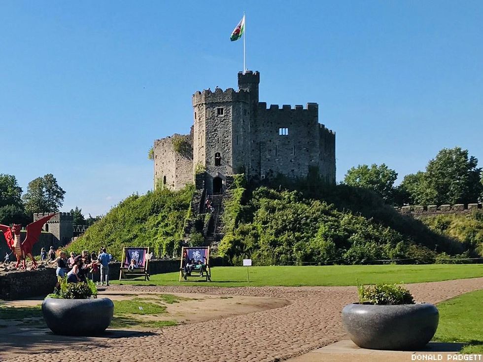 Cardiff Castle in Wales was commissioned to be built by William the Conqueror in the 11th century on the remains of a 1st century Roman fort.