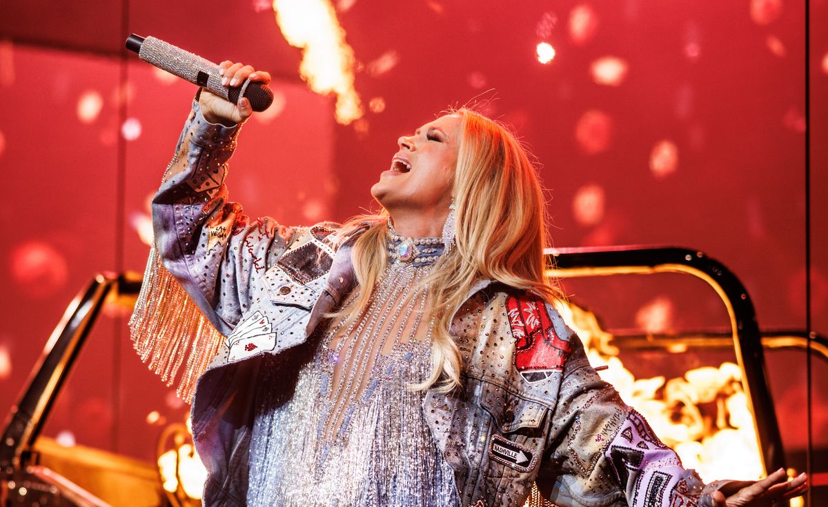 Carrie Underwood is a can&rsquo;t-miss entertainer in Las Vegas