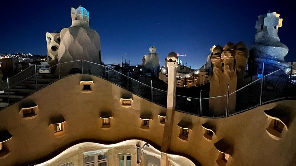 Casa Batll\u00f3 roof