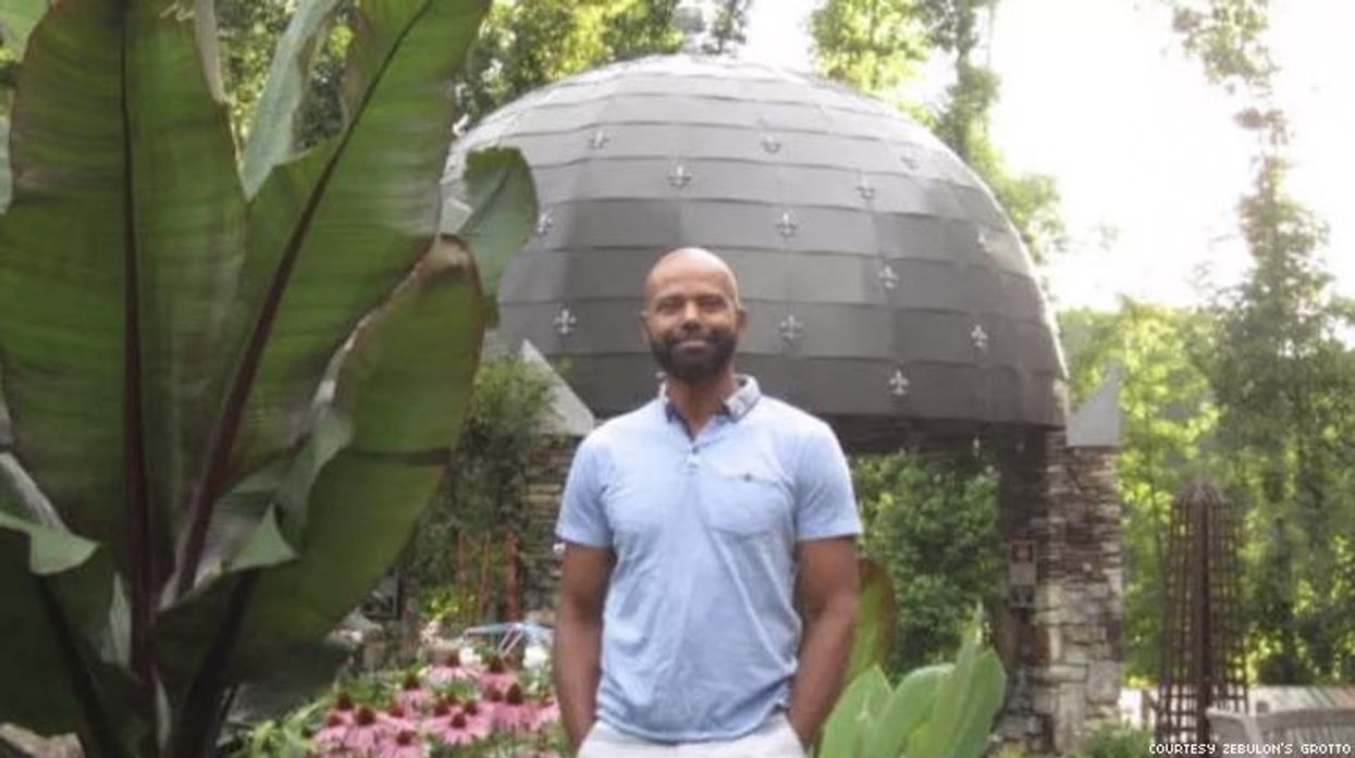 Charles Snead at Zebulon's Grotto