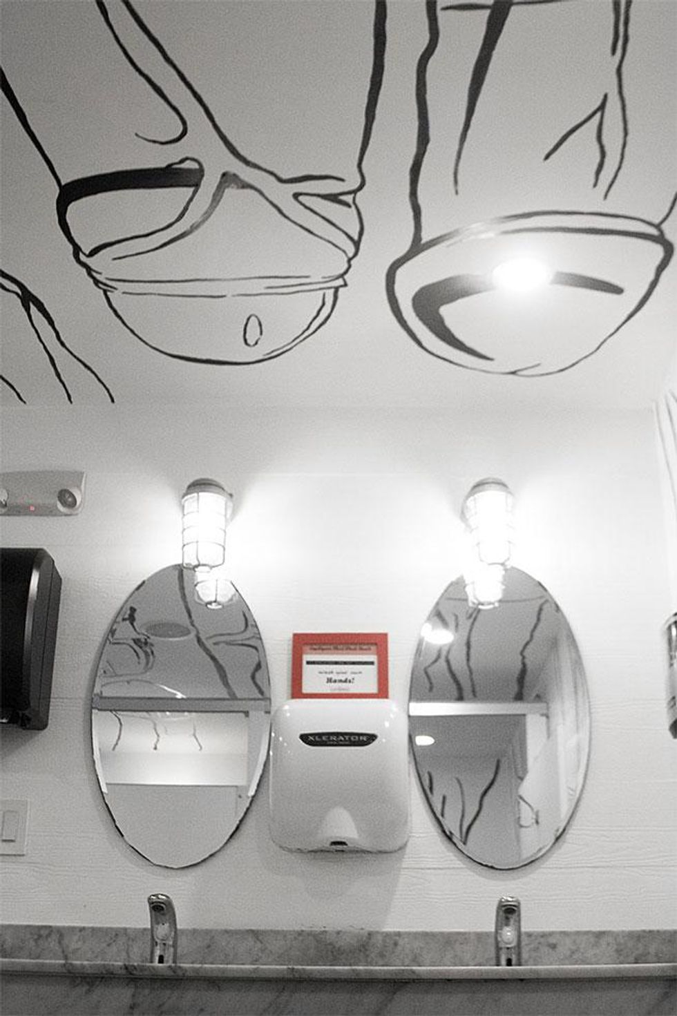 DePaul Vera Gaythering Mural