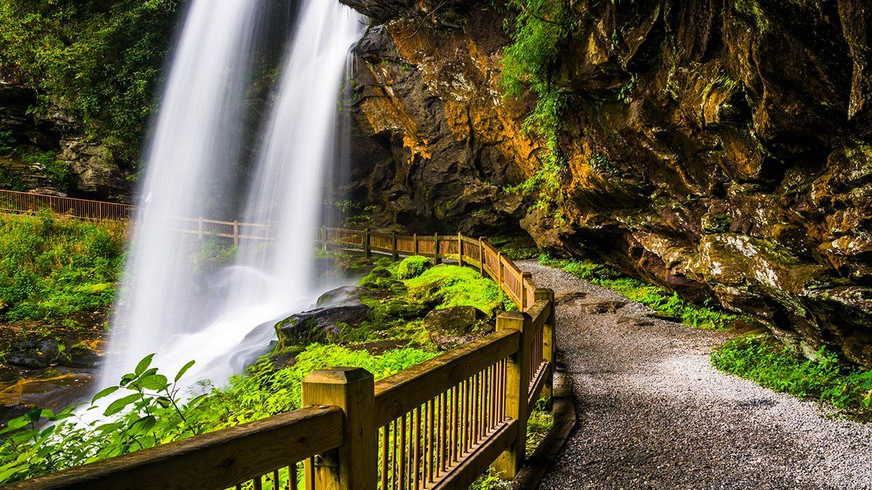 Drug Dealing Duo Arrested on Appalachian Trail