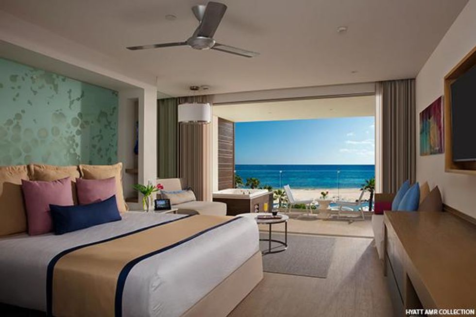 Enjoy the Best of Both Worlds at This All-Inclusive Cancun Resort