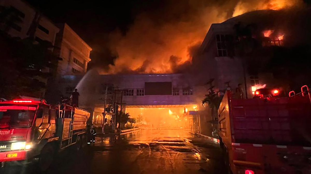 Fire engulfs the Grand Diamond City Hotel and Casino in Poipet, Cambodia on December 28, 2022