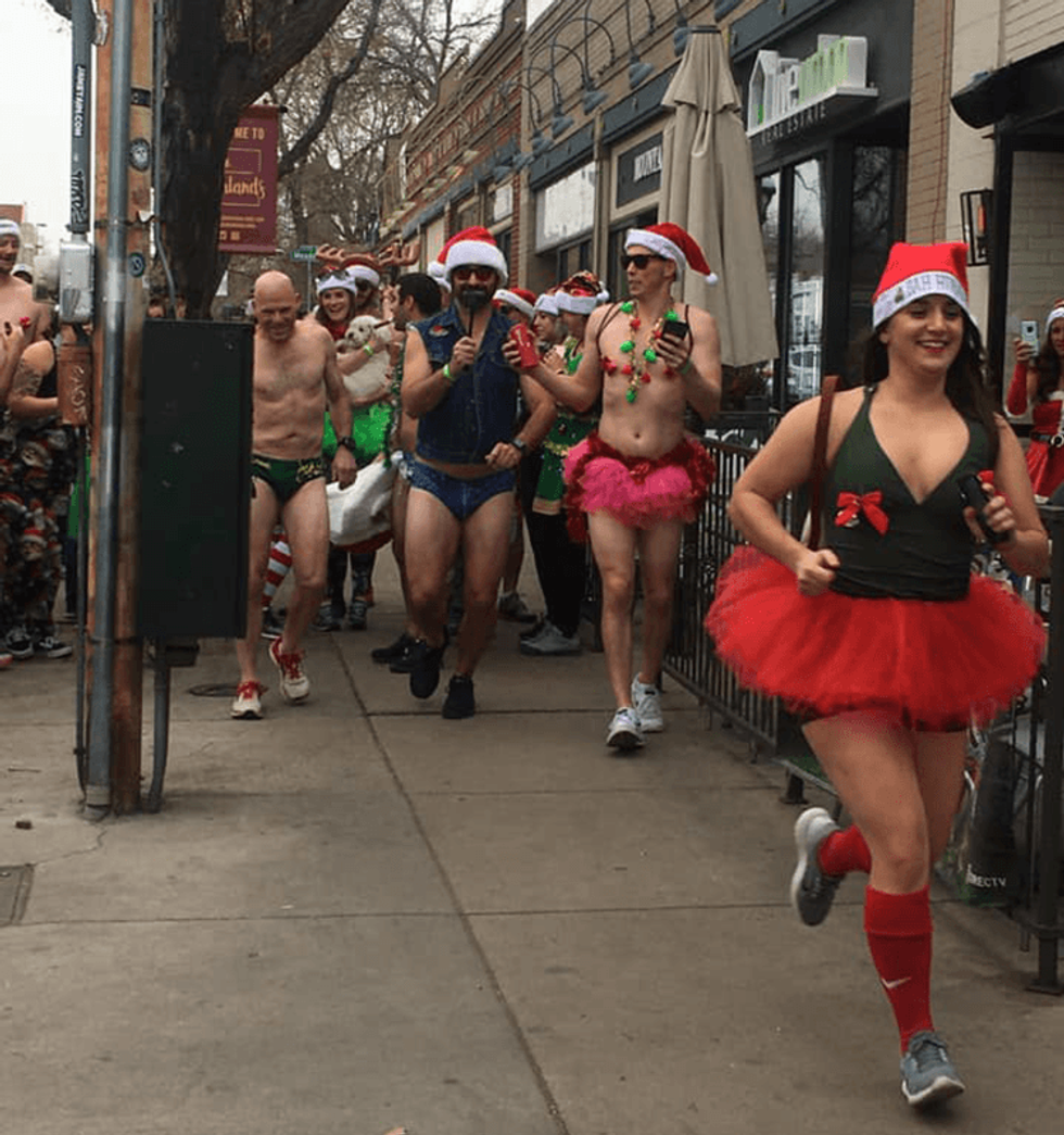 Here are some of our favorite Santa speedo and skivvy races for 2021