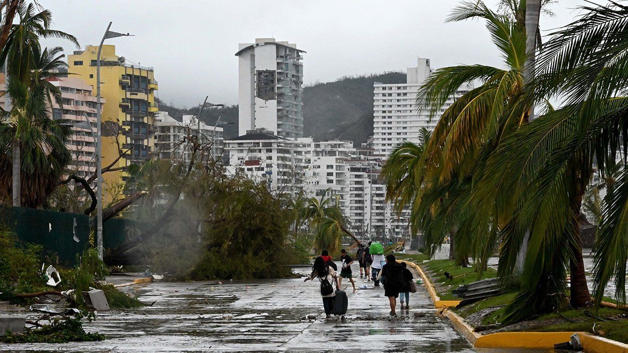 Hurricane Otis kills at least 27 in devastating blow to Acapulco, Mexico, that tore through high-rises and inundated roads