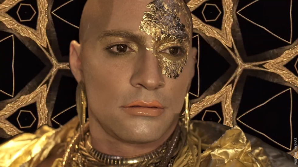 Hyenaz Unveils Virtual Reality Gallery and Video "Perimeter"