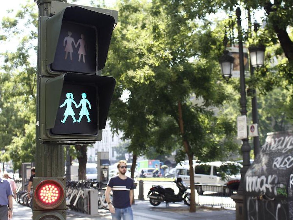Madrid Installs ‘Gay-Friendly’ Crosswalk Signs Ahead of WorldPride