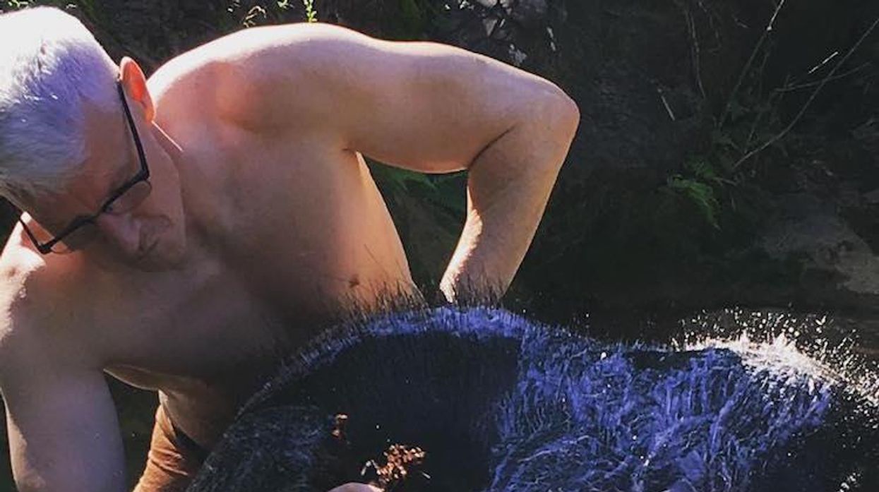 Anderson Cooper Washes Elephant in Burma, Saves Christmas