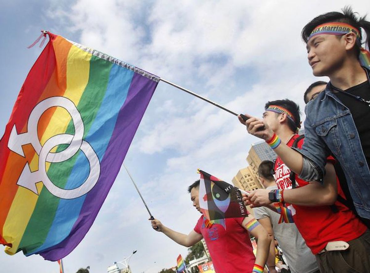 In Taiwan, 250,000 March in Support of Marriage Equality for Human Rights Day