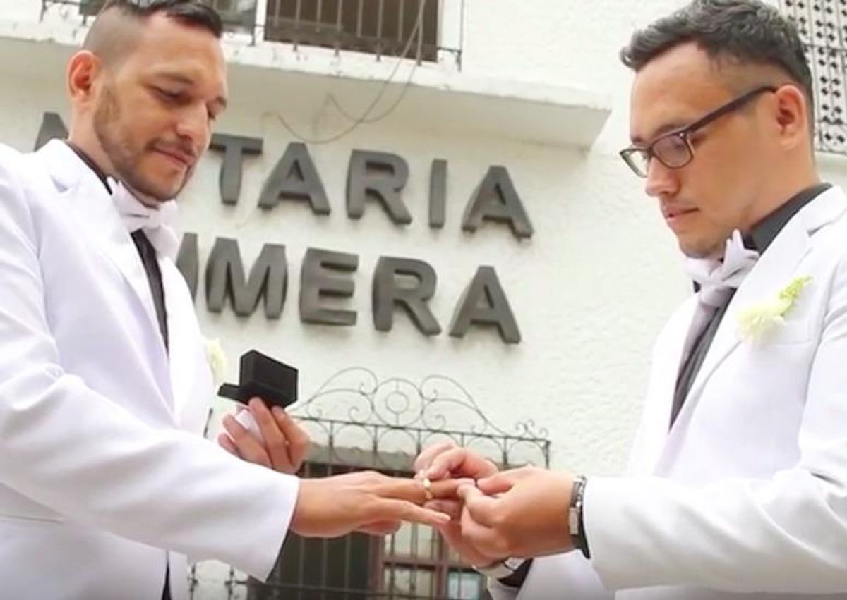 First Gay Couple Marries in Colombia 