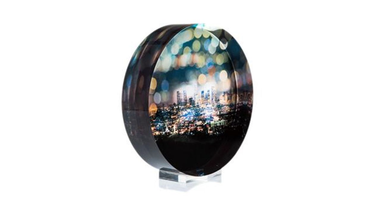 10 Extravagant Souvenirs