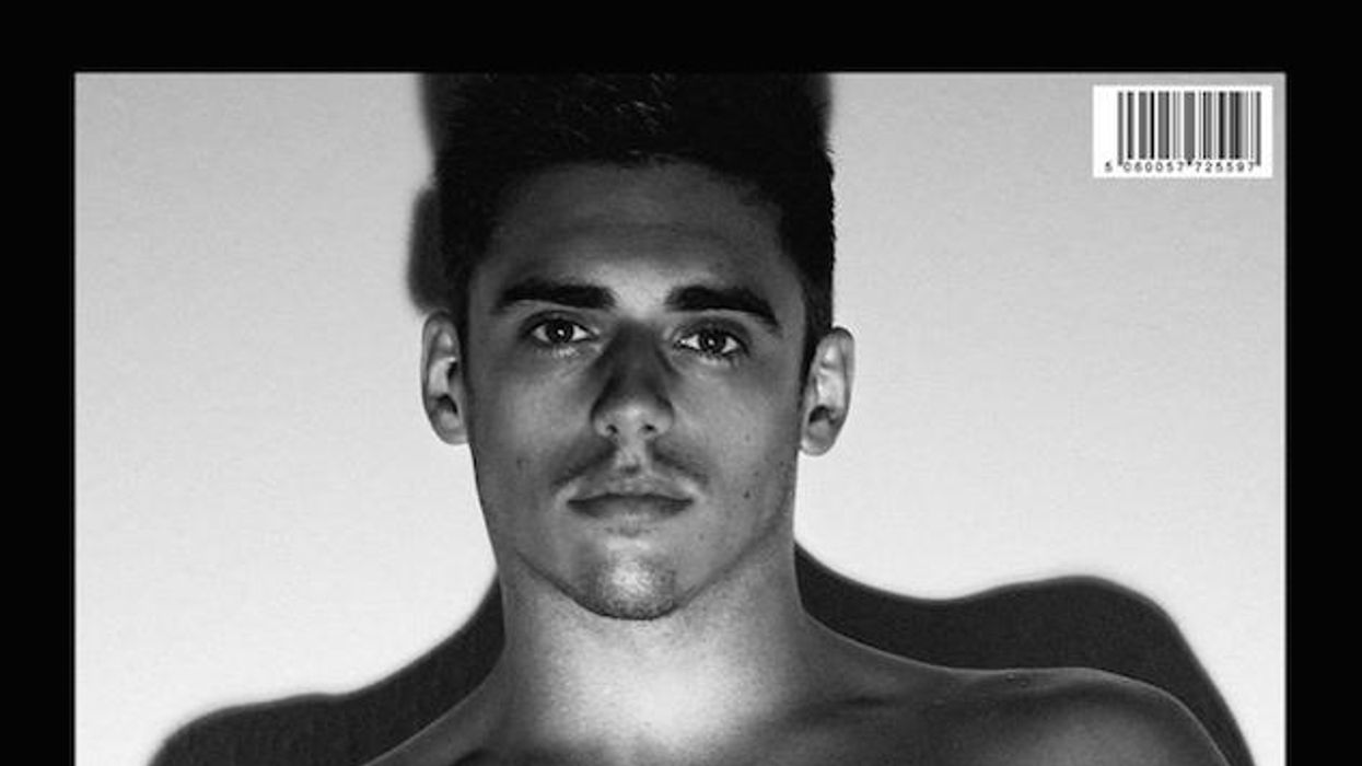 British Diver Chris Mears Strips For Steamy Calendar