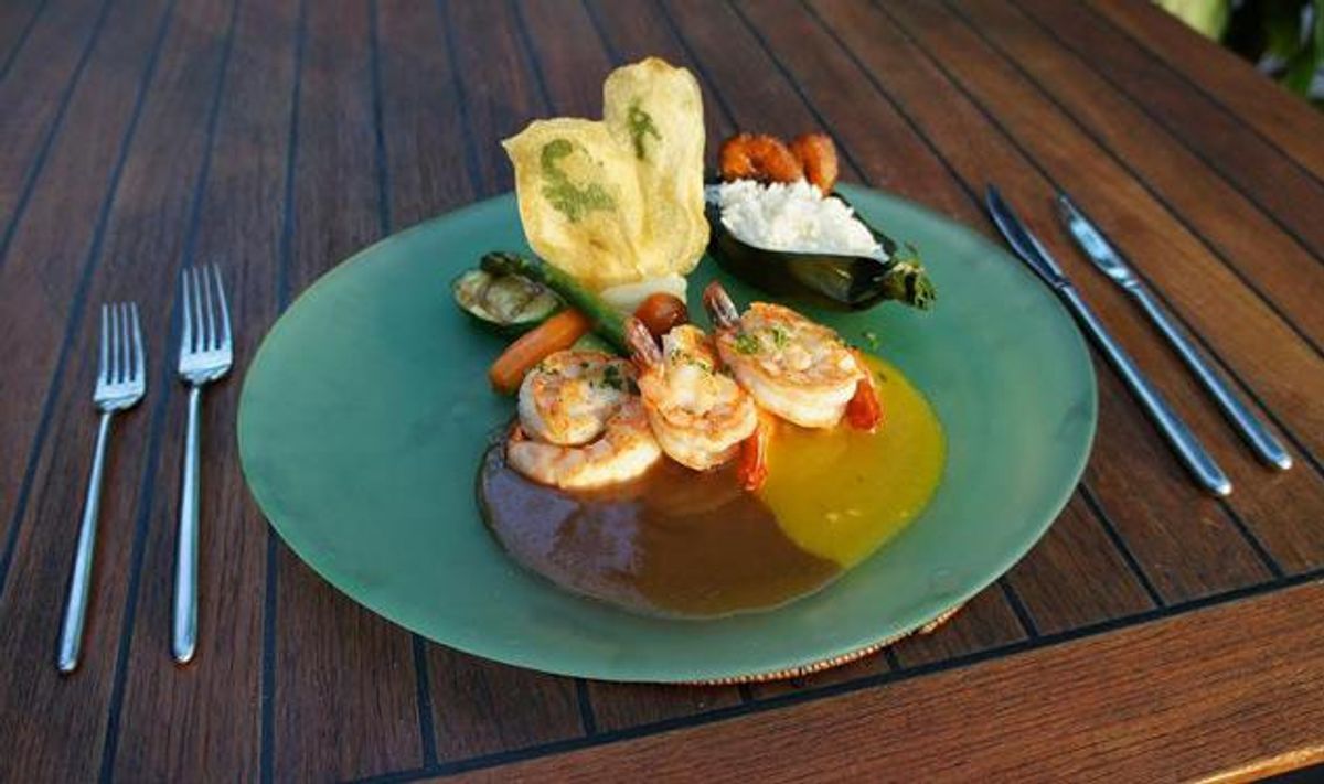 The Dish: Light and Shadow Shrimp from Zibu, Acapulco