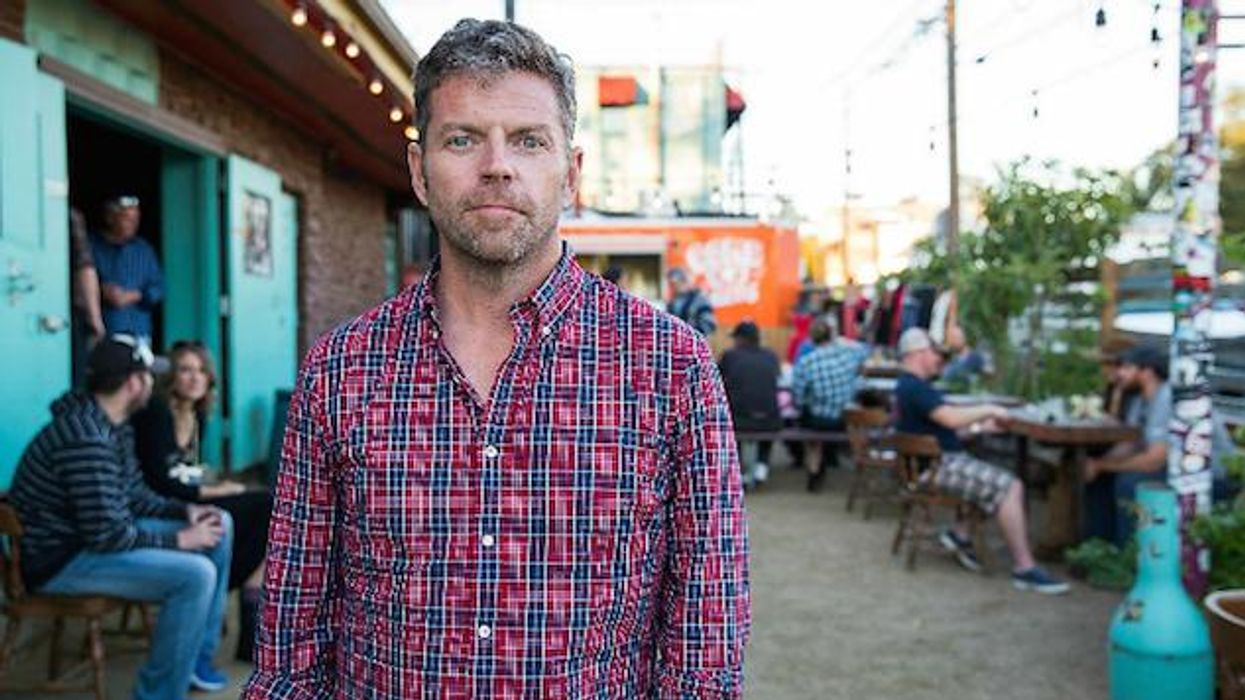 10 Questions: TV Host Dave Holmes