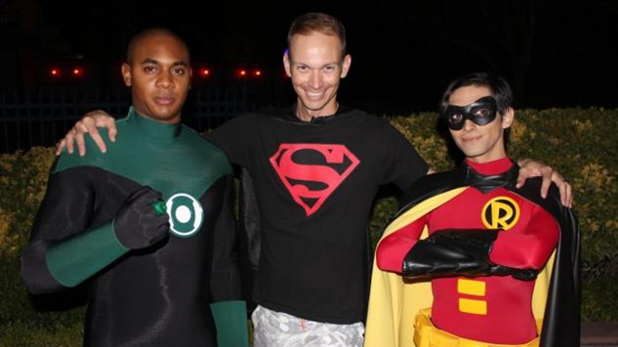 Photos: California Gays Invade Six Flags