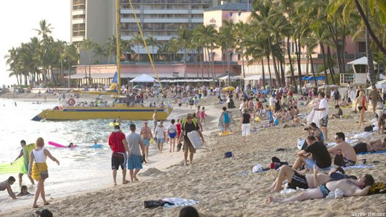 Waikiki Cleans Up for Tourists by Ticketing Homeless