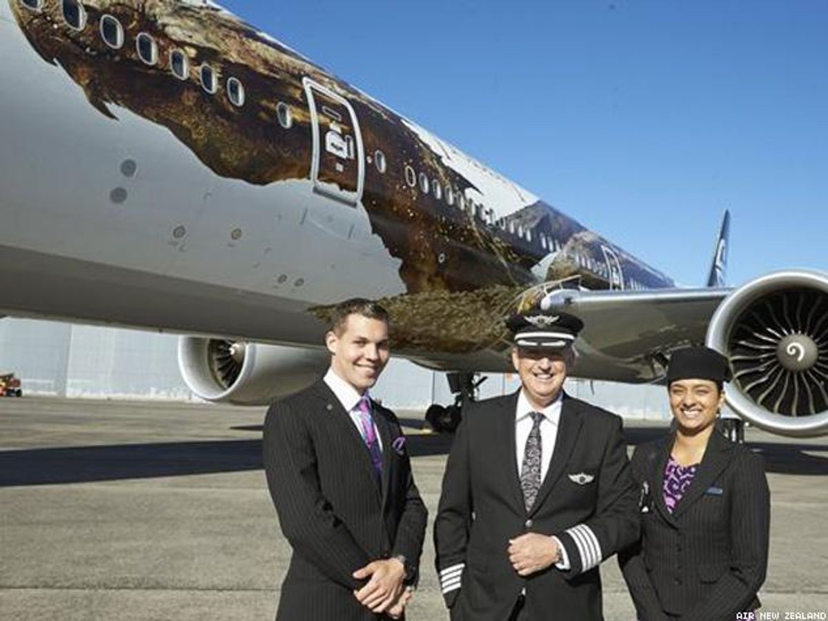 There's a Dragon on that Air New Zealand Plane!