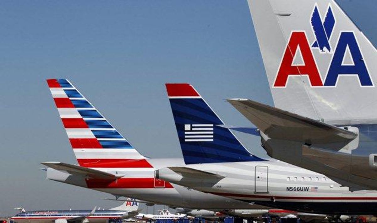 American Airlines Allows Early Boarding for Light Packers