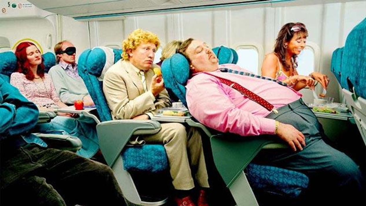 Poll: Airline Passengers Should Pay By the Pound