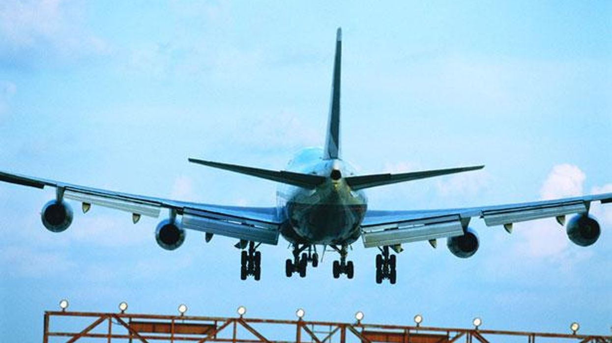 Hawaiian Airlines Takes off for New Zealand