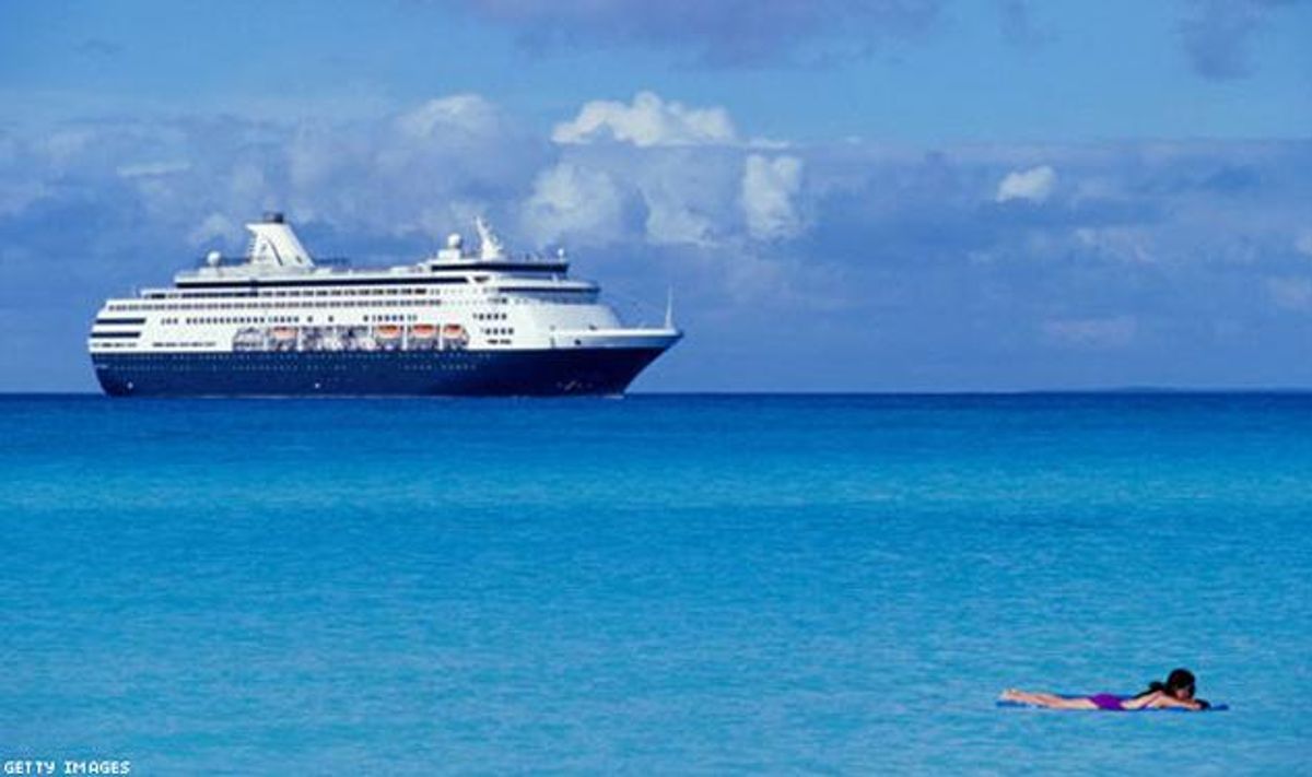 4,200 Lesbians Cruise to the Caribbean