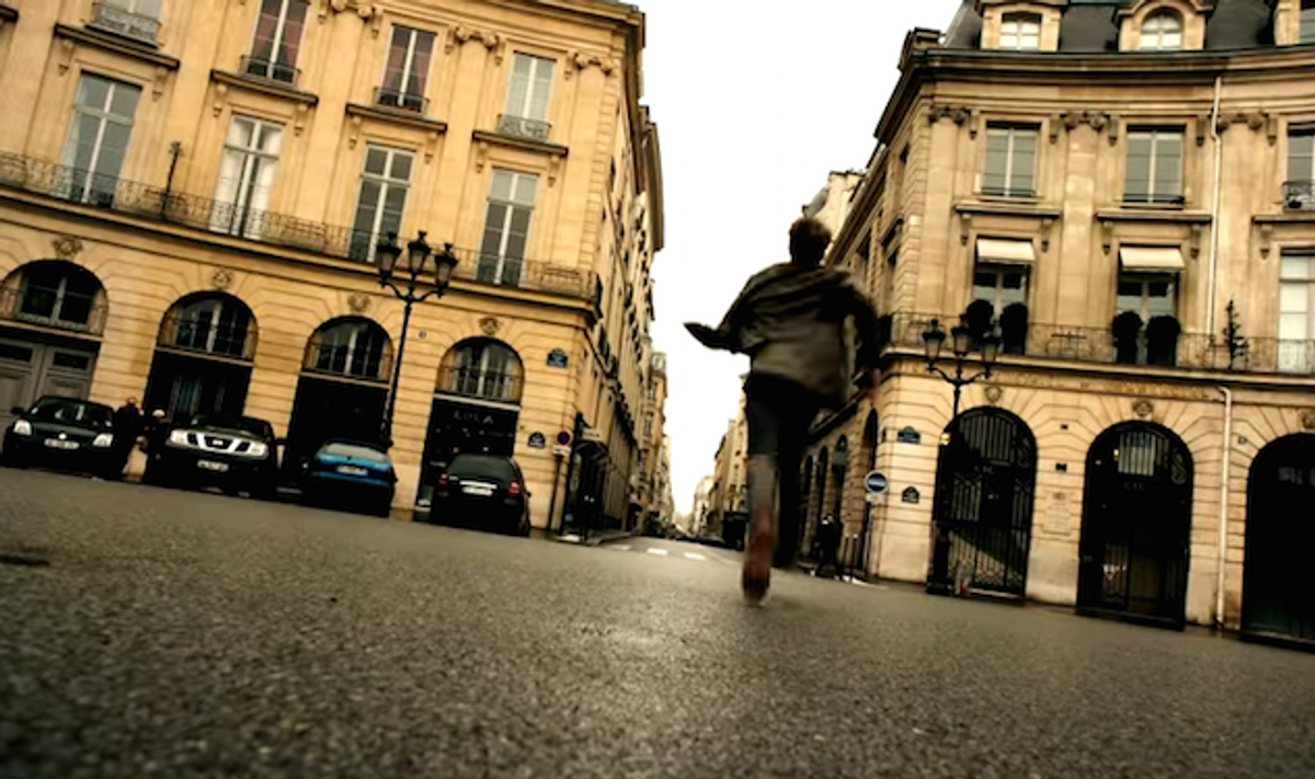 Marriott Hotels Premieres Trailer for the Short Film 'French Kiss,' Starring Tyler Ritter