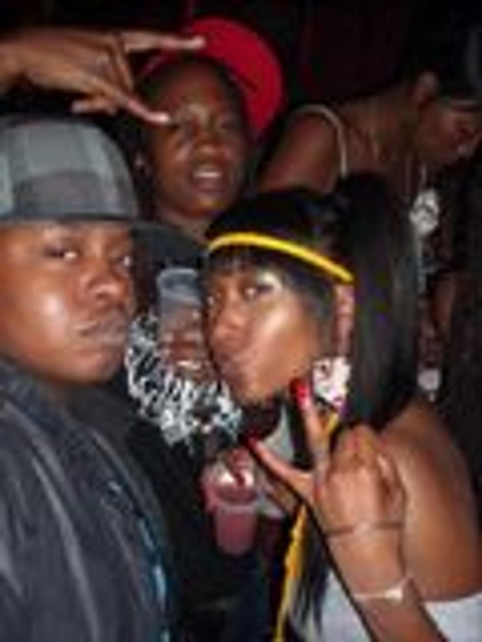 L_7c87c3e57cd034bacd254fa94d970f93