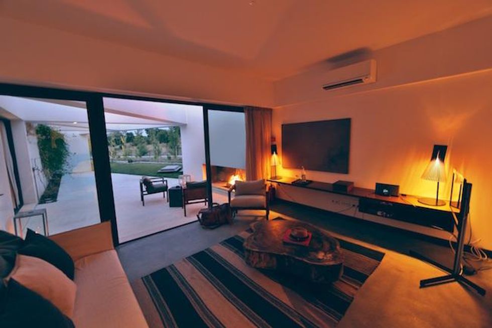 L\u2019AND Vineyards