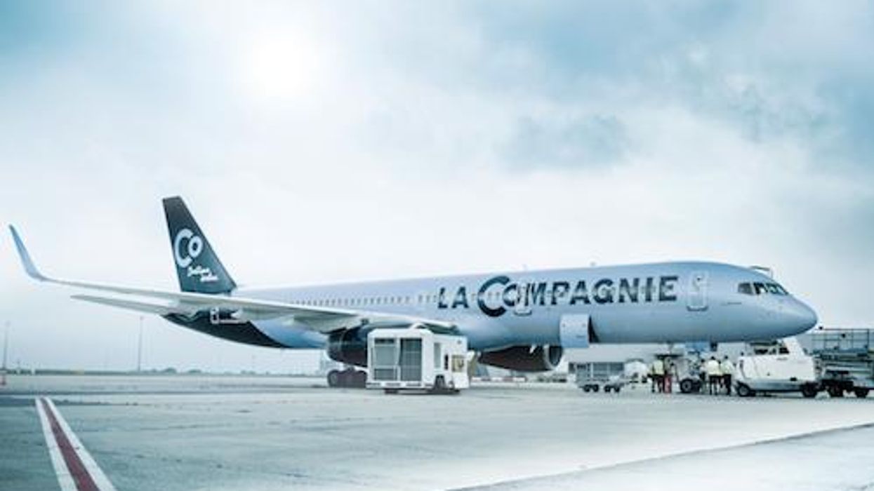 la_compagnie_exterior_5.jpg