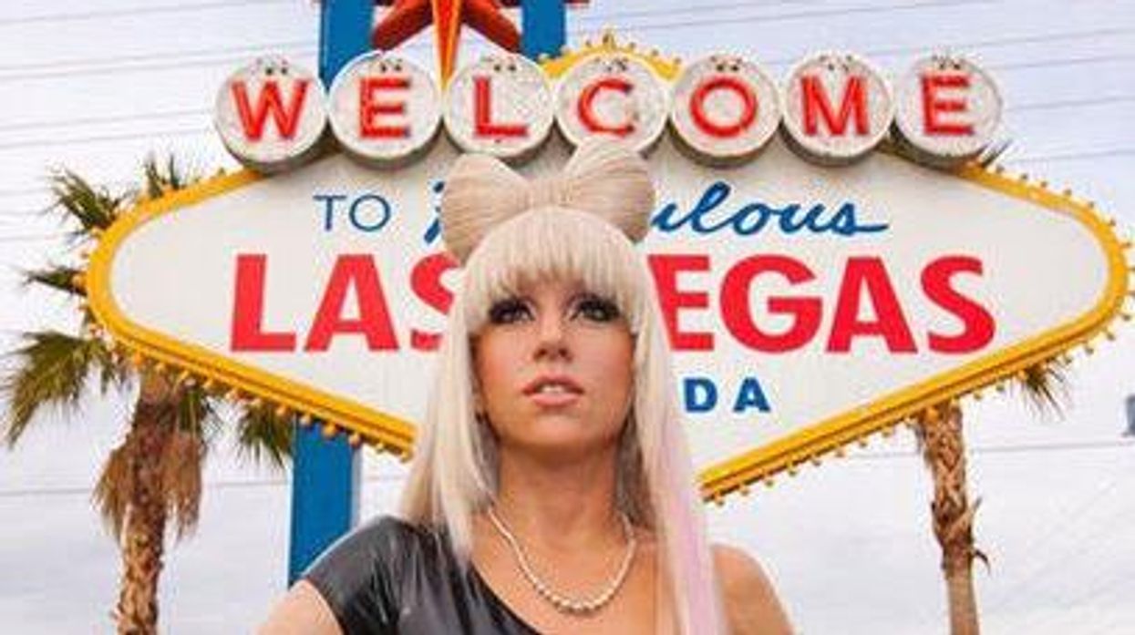 lady gaga in las vegas outside the welcome to las vegas sign