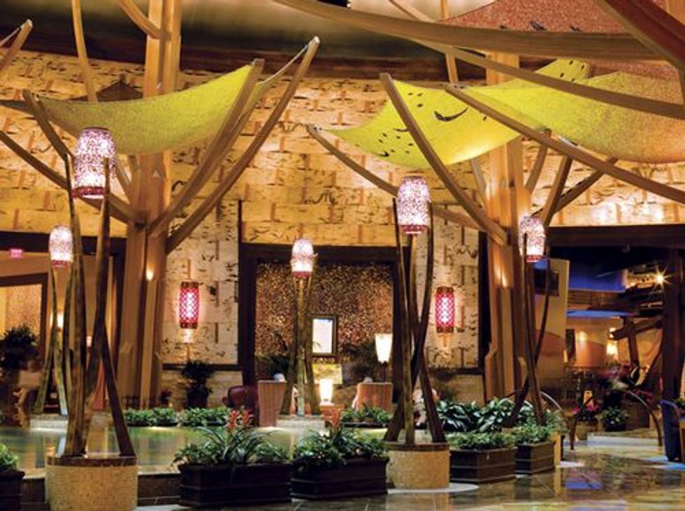 Lobby_Empty-002_RM0811