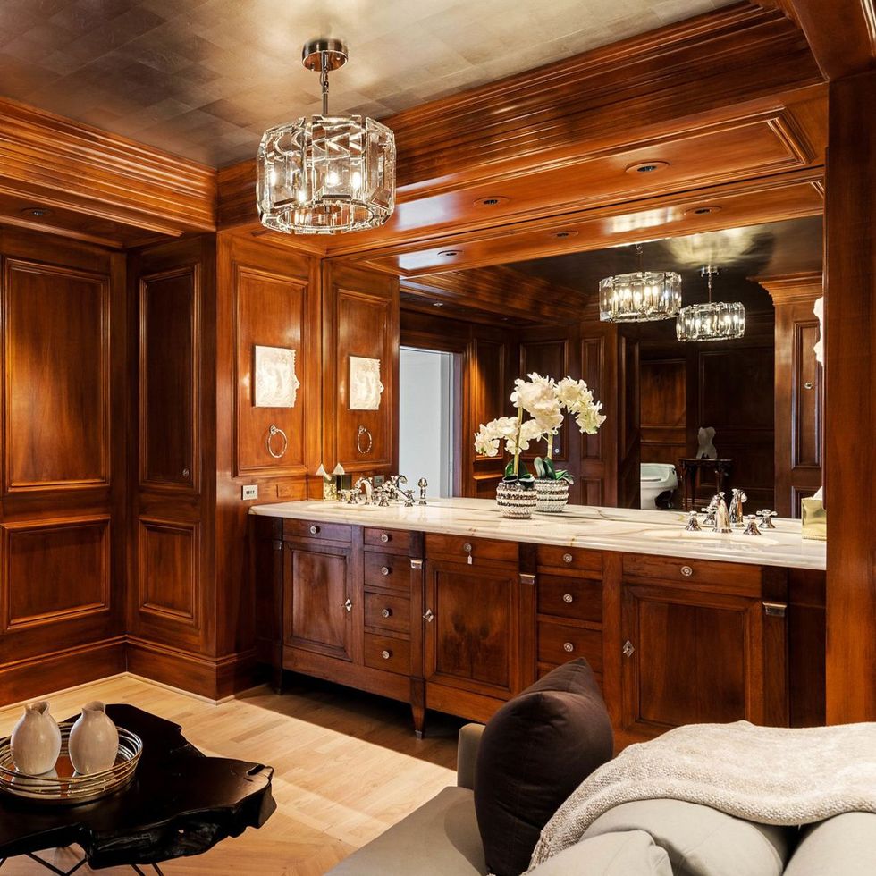 Look Inside Elton John Peachtree Condo Atlanta Sold Sothebys