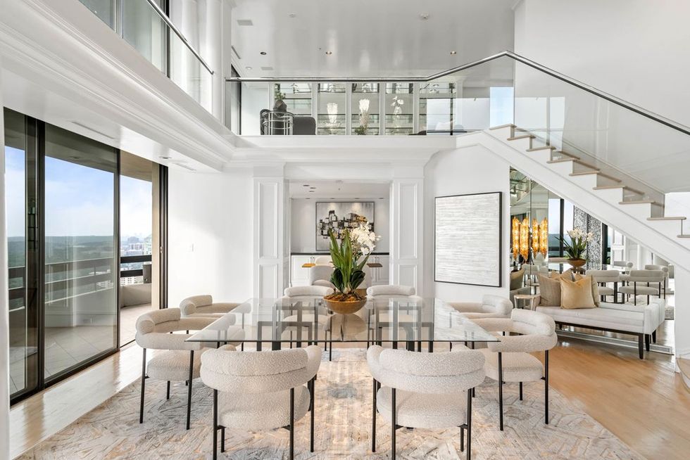 Look Inside Elton John Peachtree Condo Atlanta Sold Sothebys
