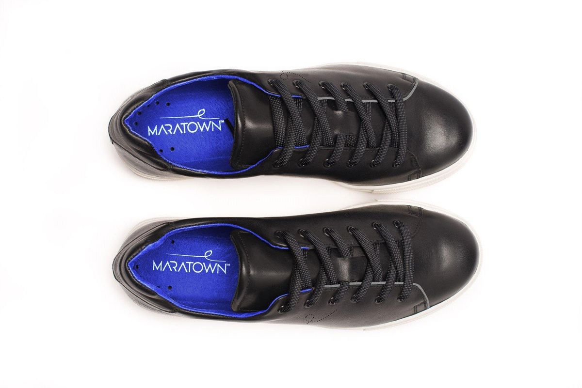 Maratown Sneakers