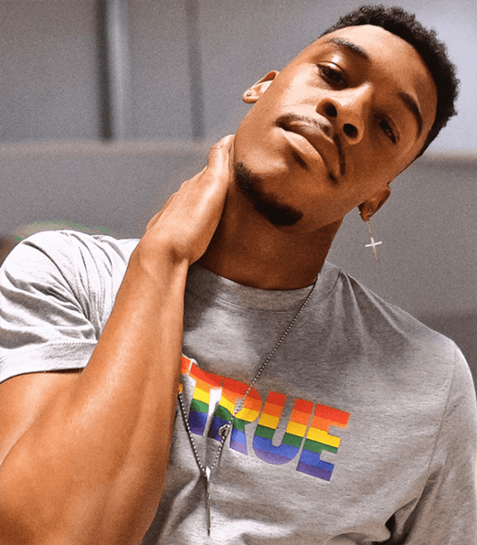 Meet Out Los Angeles Cheerleader Quinton Peron!