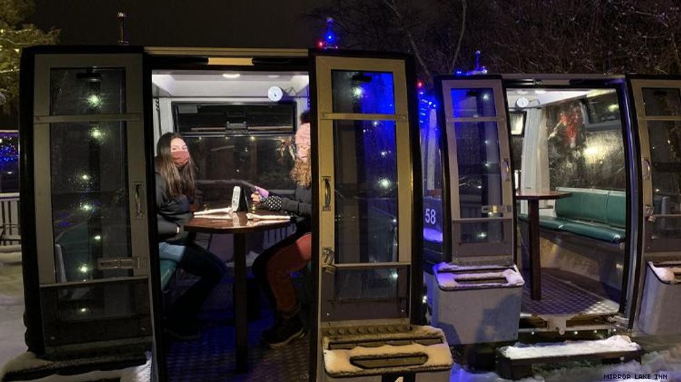 Mirror Lake Inn Distancing dinner