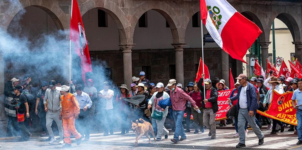 Peruvian Protests One Dead as Peru Protests Move to Historic Cusco