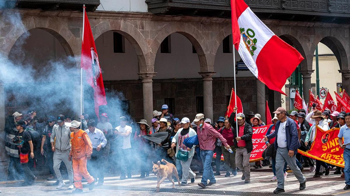 One Dead as Peru Protests Move to Historic Cusco