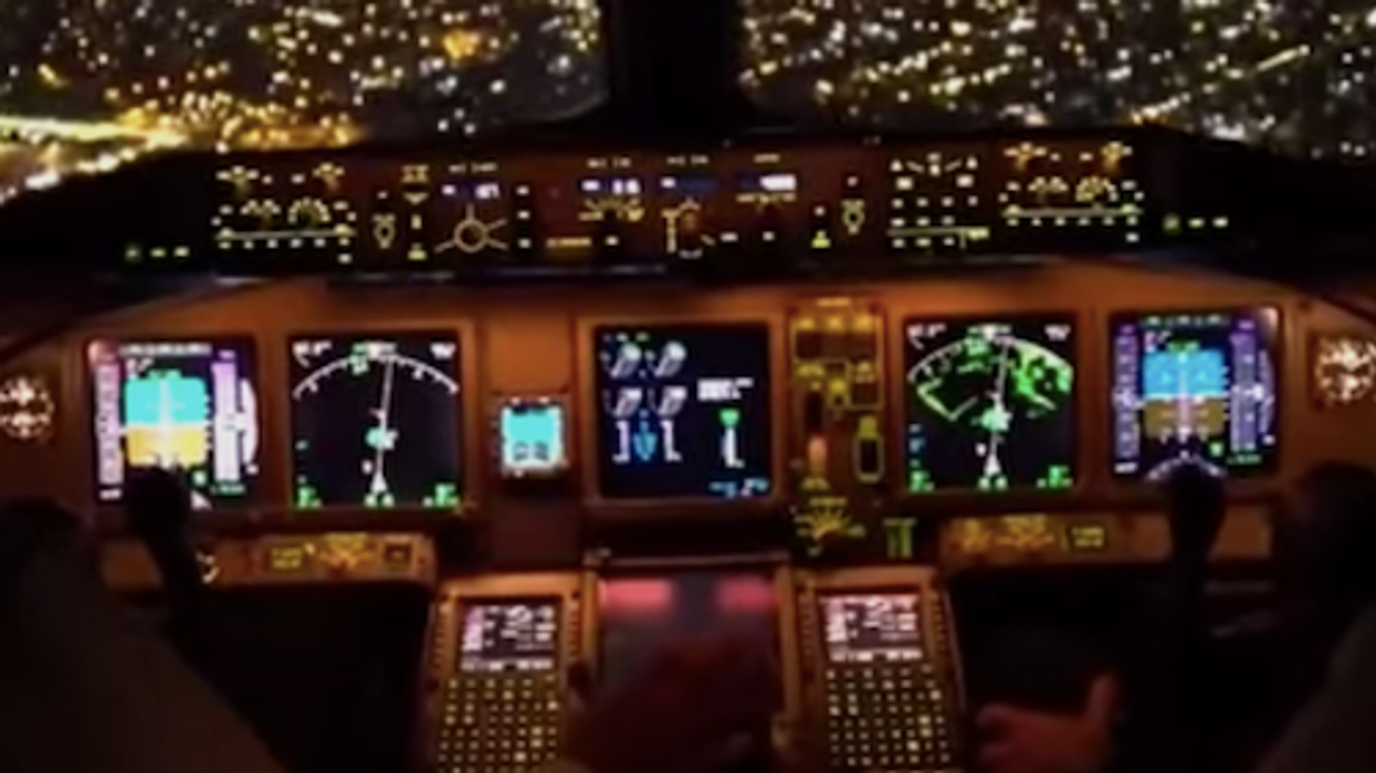 pilots landing at jfk