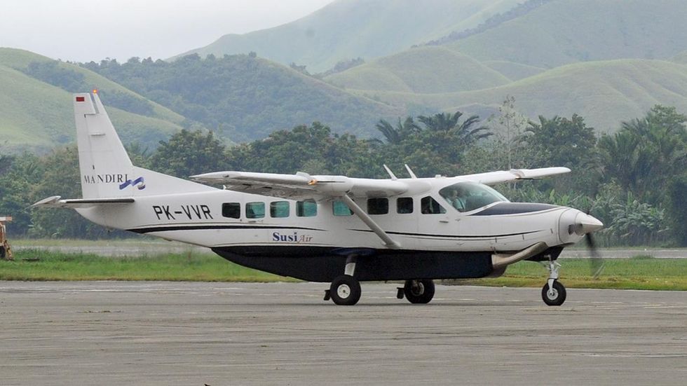 Rebels Take New Zealand Commercial Pilot Hostage in Indonesia