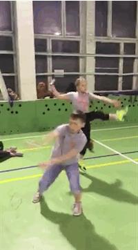 russian kids voguing